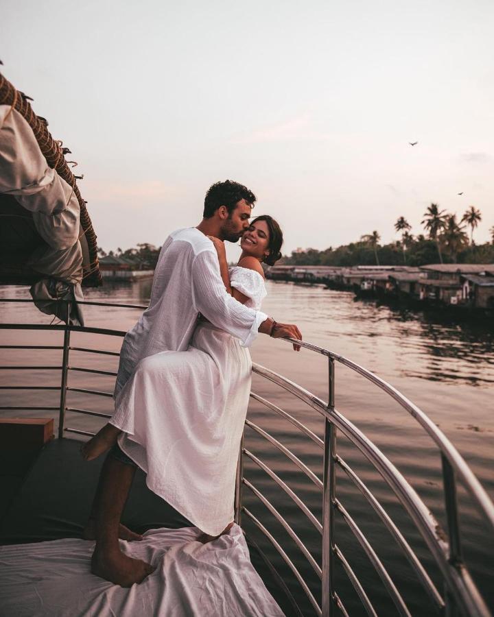 Kera Houseboats Alleppey Botel Alappuzha