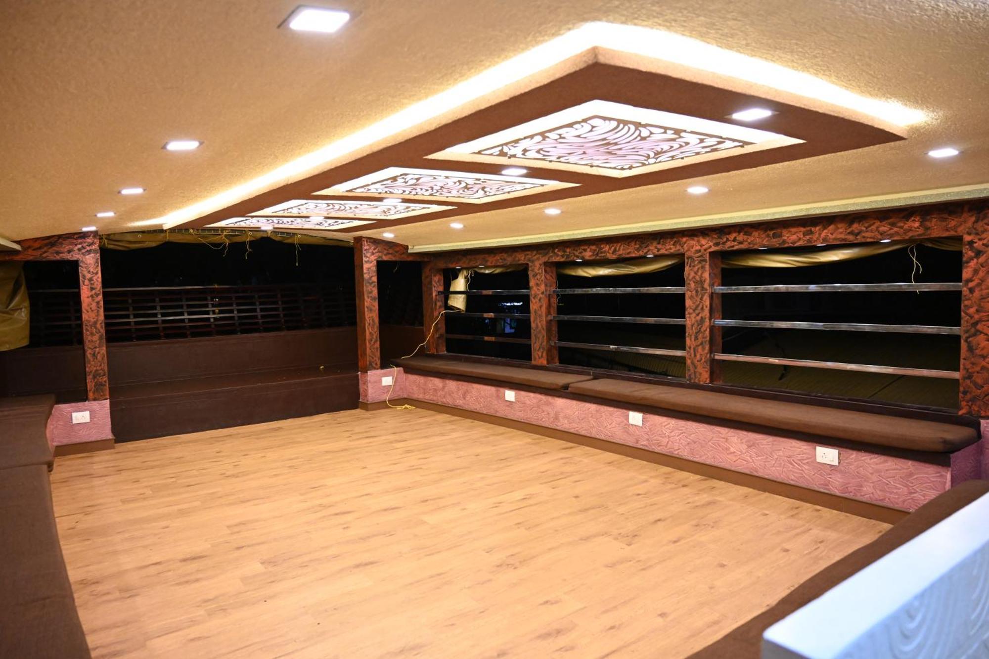 Kera Houseboats Alleppey *