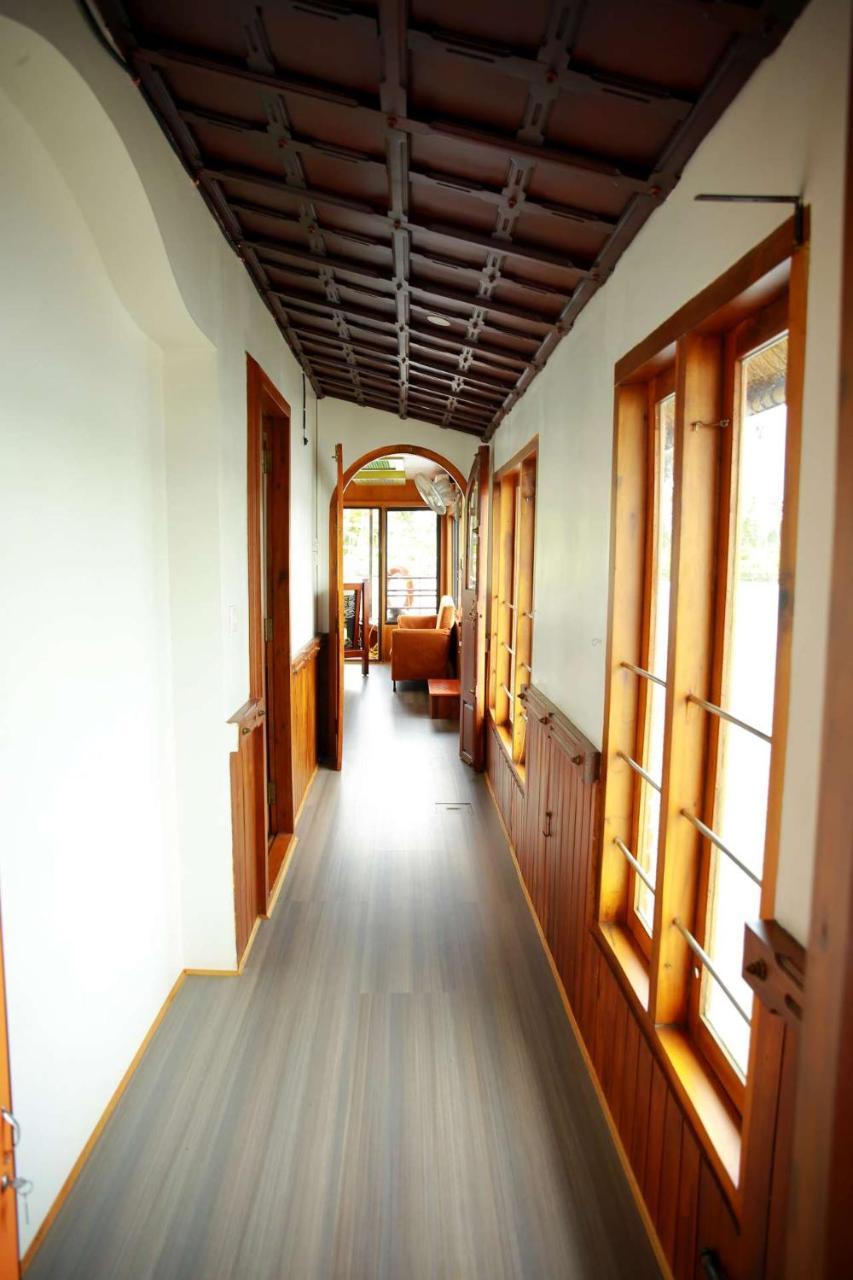 Botel Kera Houseboats Alleppey Alappuzha